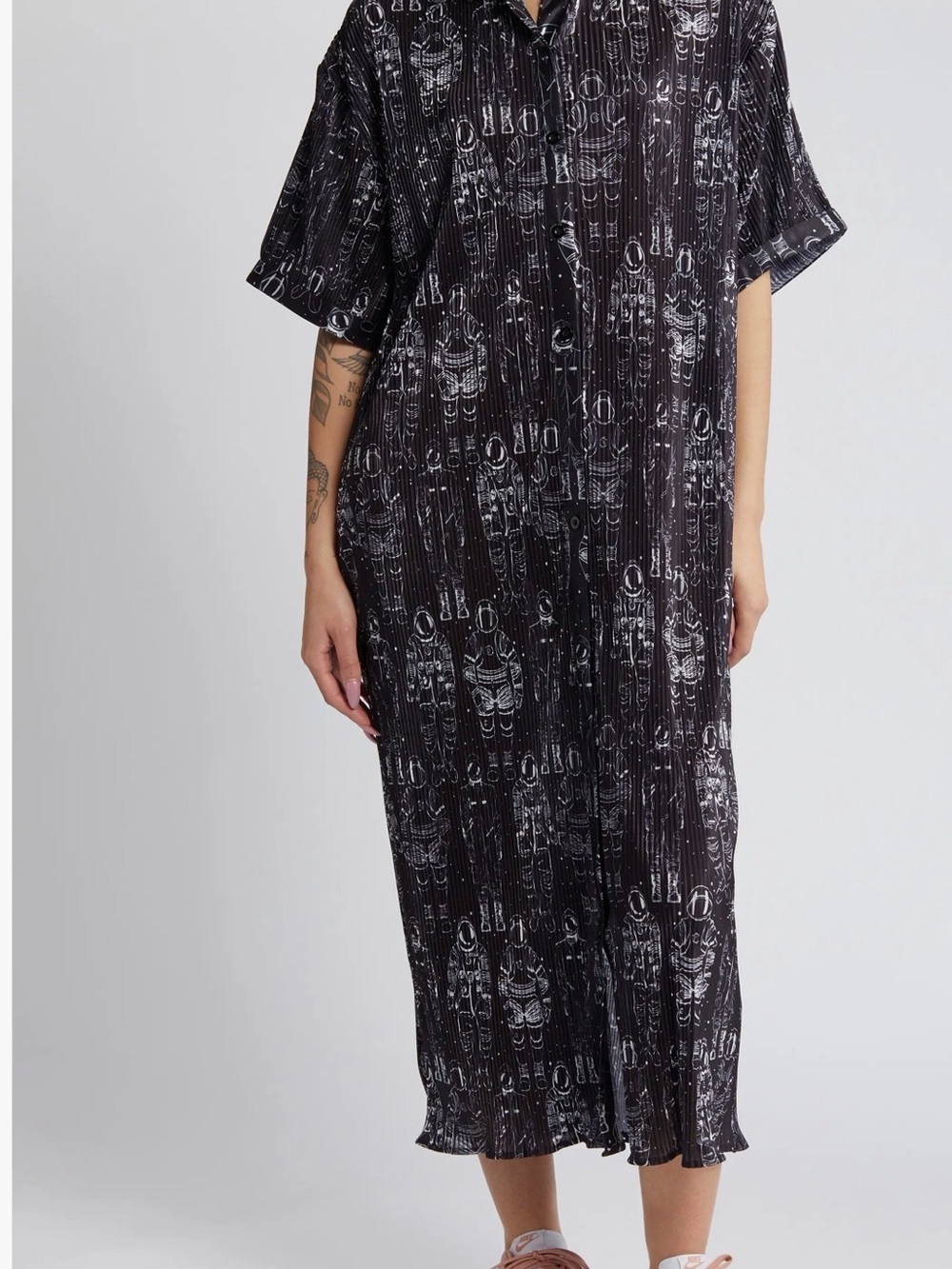 NWT Dressed in lala Astronaut Plissé Shirt Dress size M